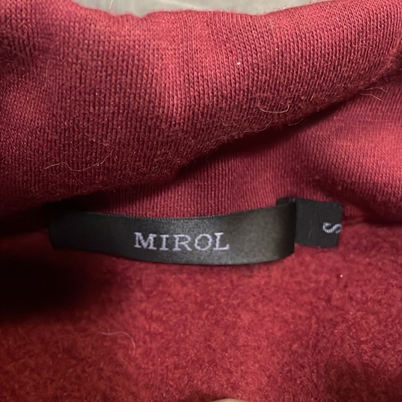Mirol Quarter-Zip Sweater - Picture 4 of 5